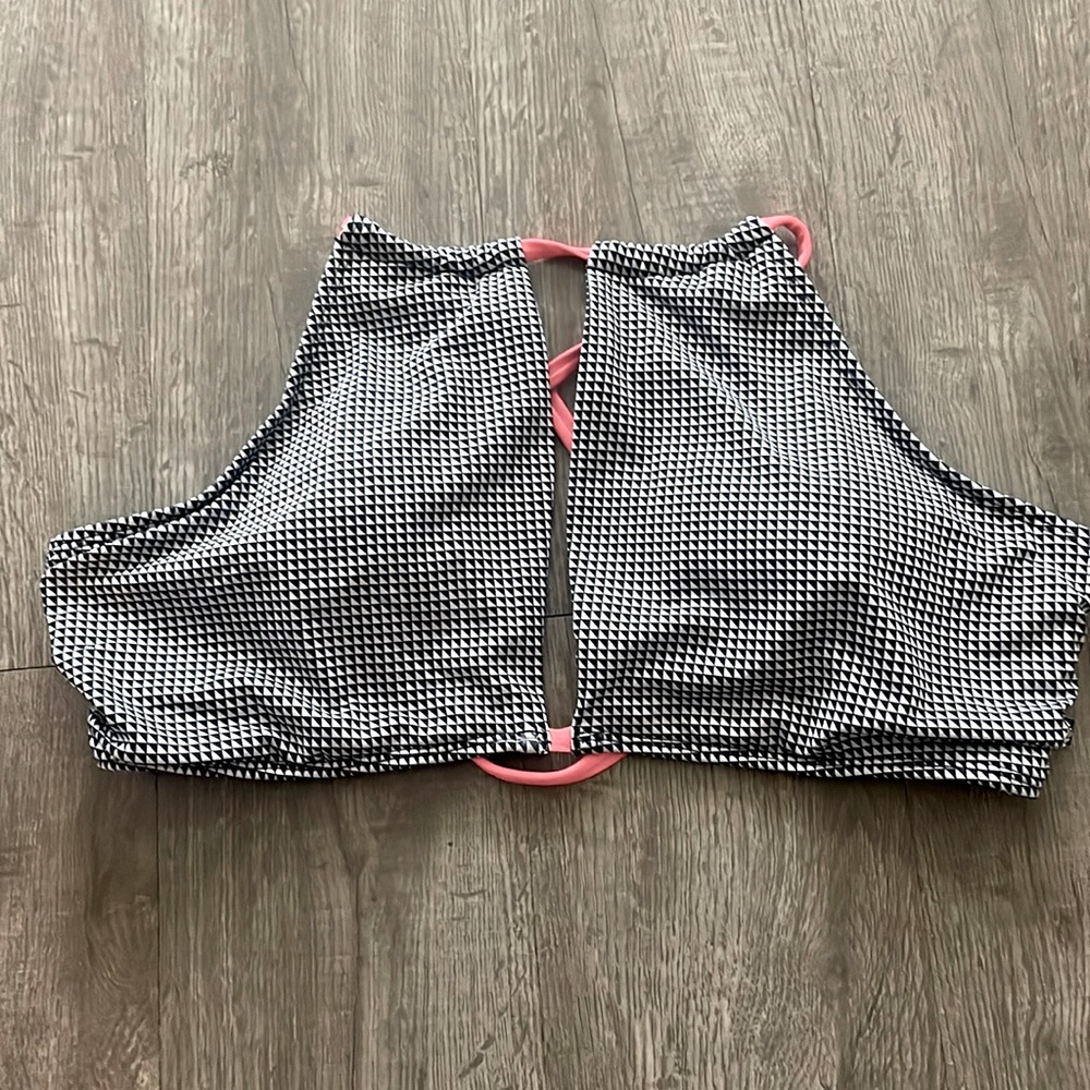 La Vie en Rose bikini top Size XL